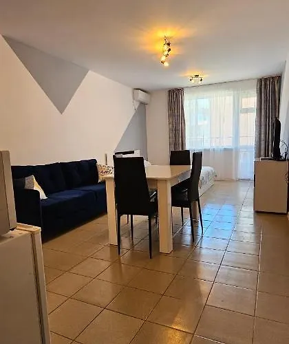 Nina * 프리모르스코